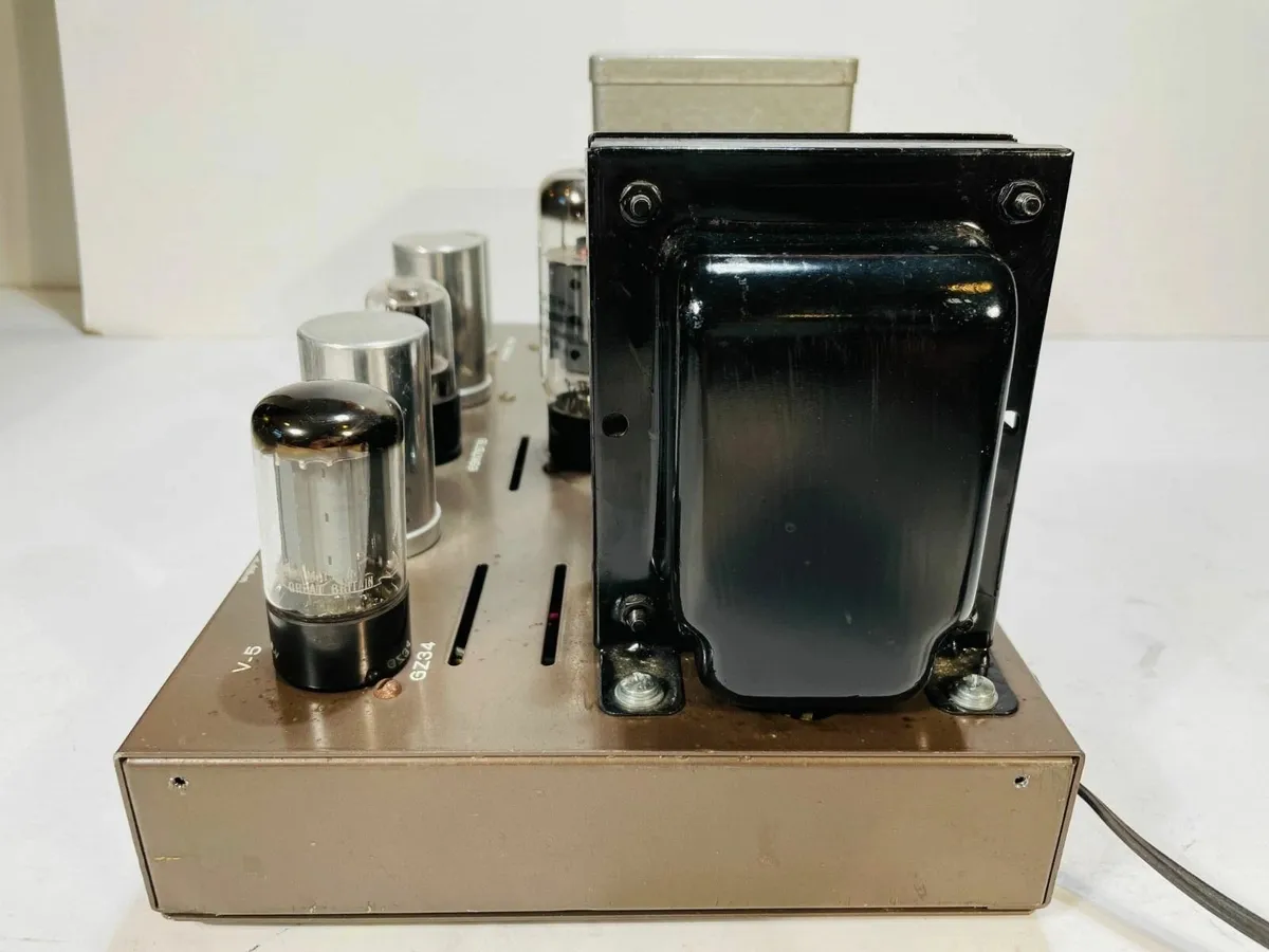 Rare Pair of Vintage Eico HF-60 Tube Amplifiers - Image 3