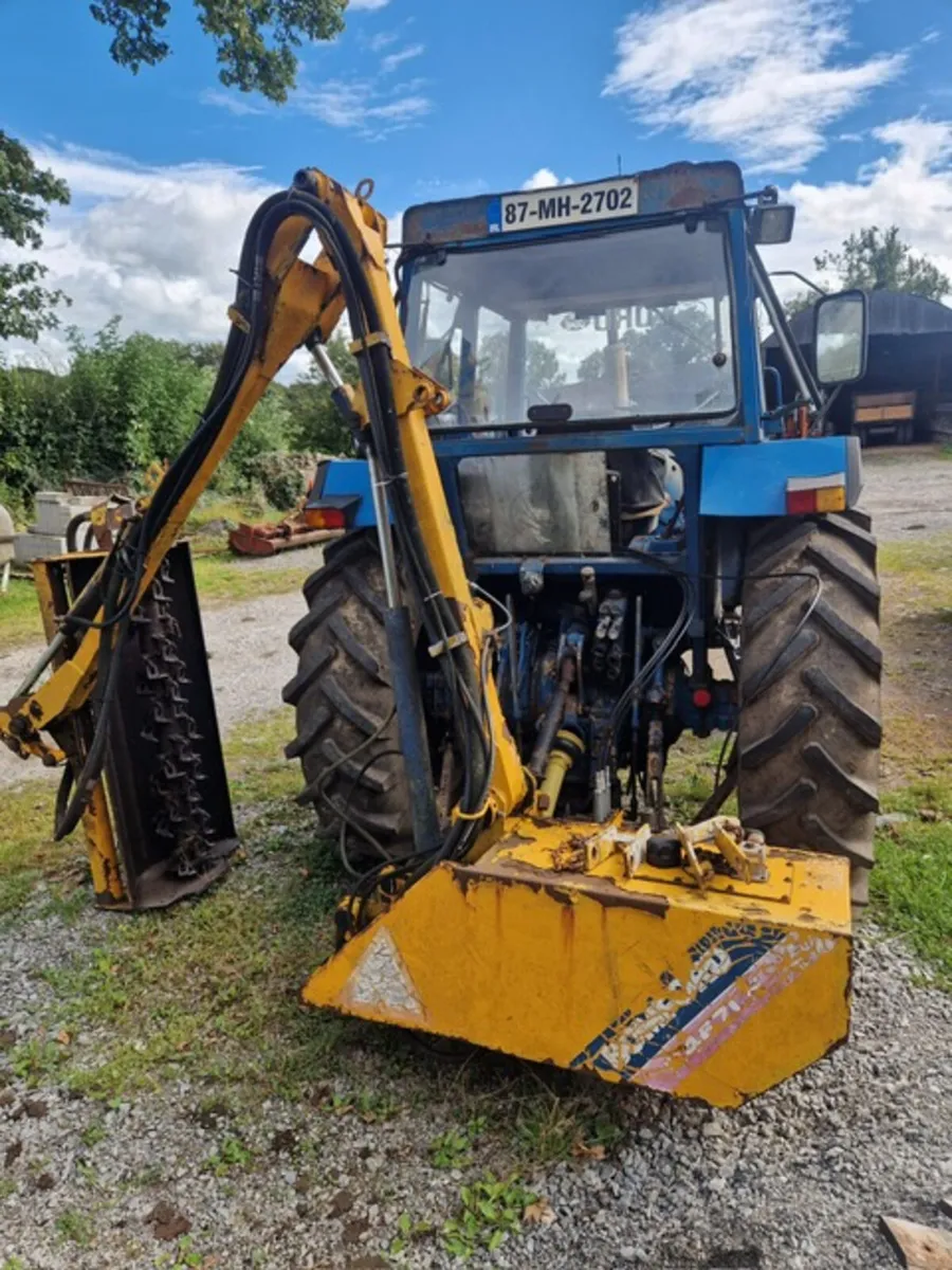 BOMFORD B467 FLAIL HEDGER IN CO MEATH - Image 1