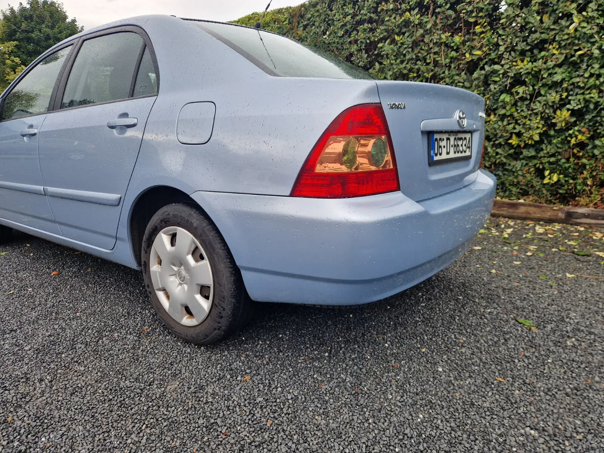 Toyota Corolla VERY LOW MILEAGE - Image 3