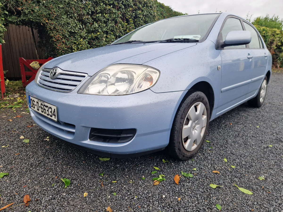 Toyota Corolla VERY LOW MILEAGE - Image 2