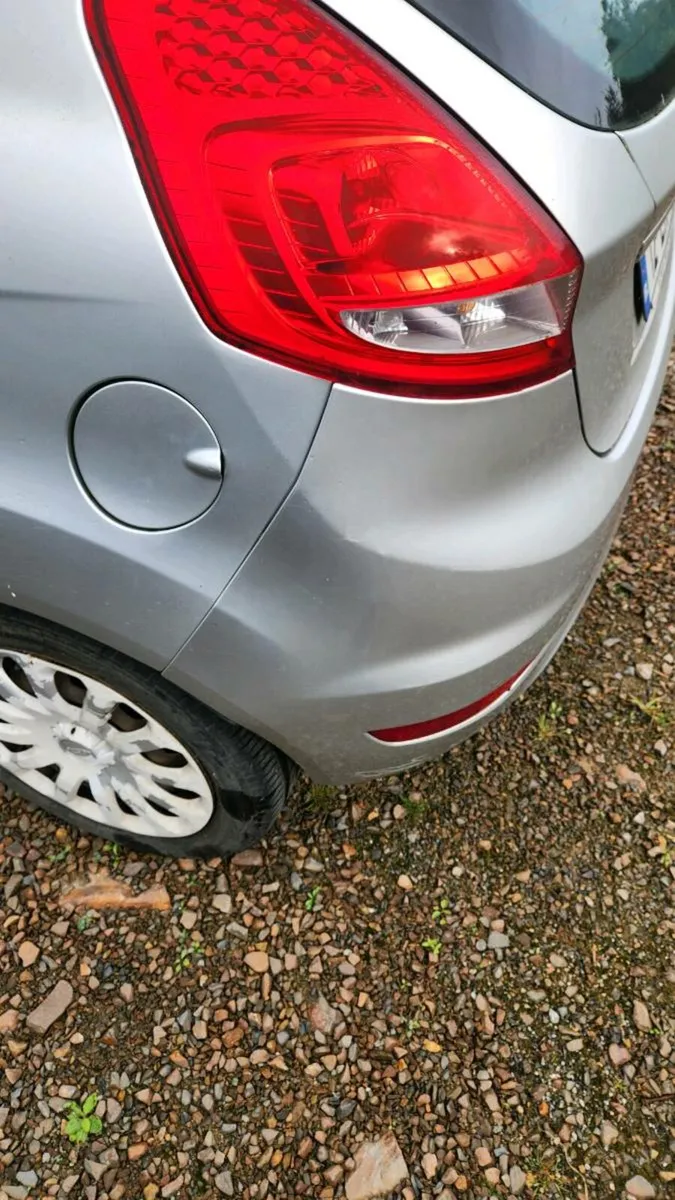 Ford Fiesta 2012 - Image 3