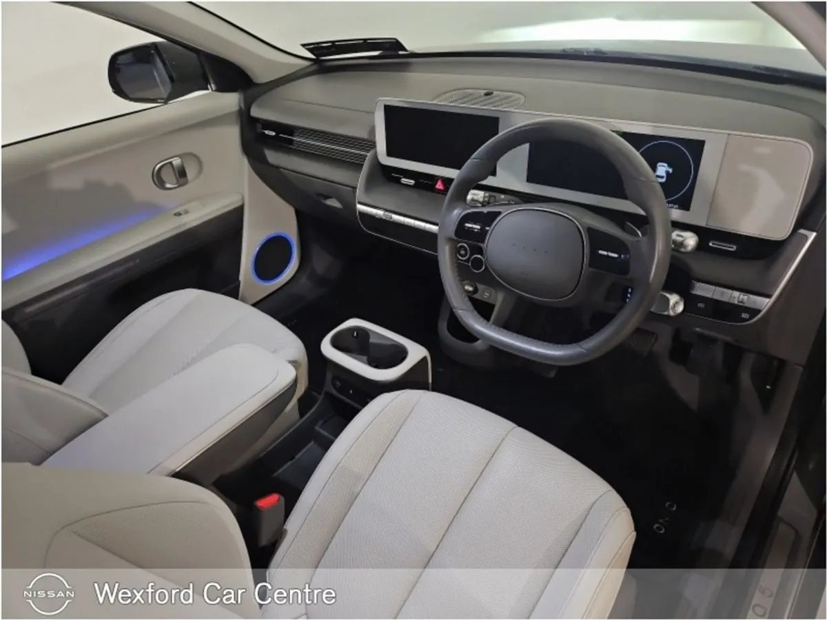 Hyundai Ioniq 5 77kw Premium Plus LE - Image 3