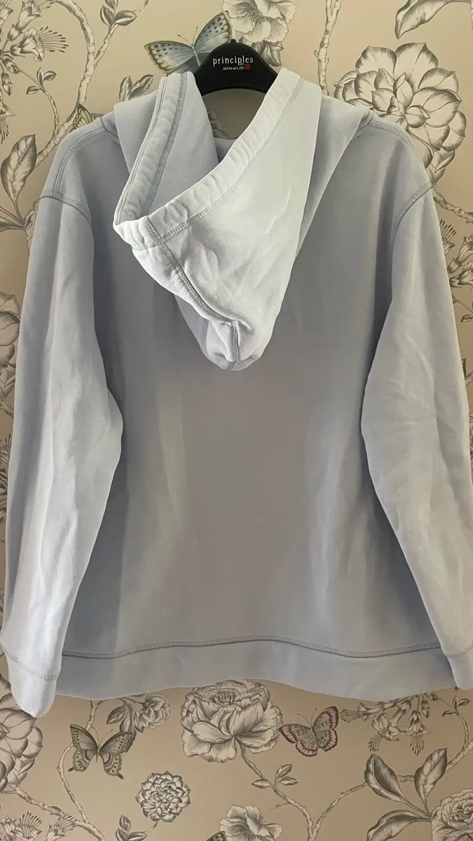 Women’s hoody - Image 2