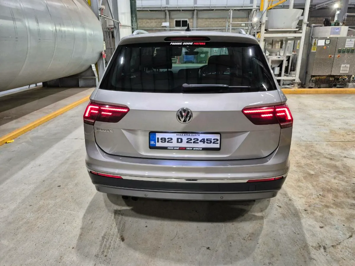 2019 (192) Volkswagen Tiguan Automatic €19450 - Image 4