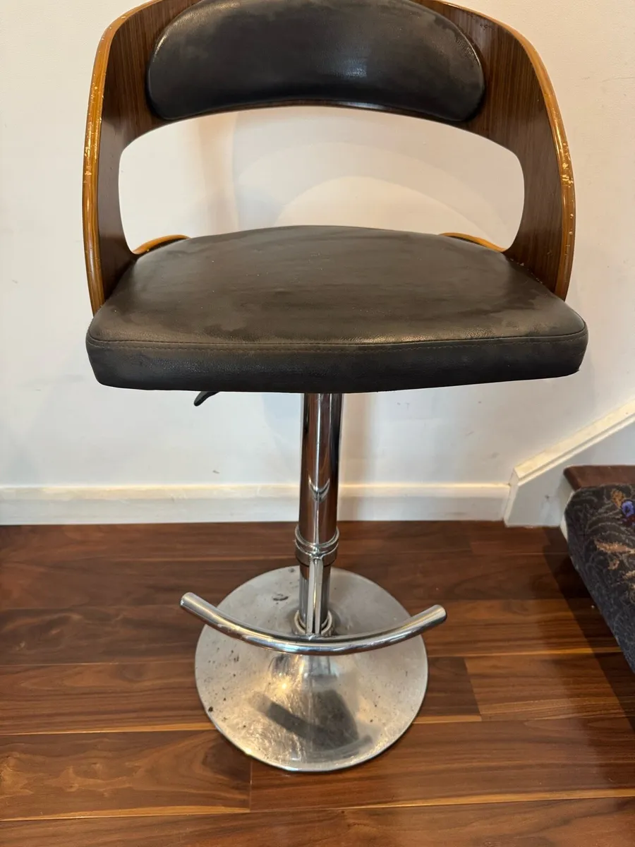 Kitchen Island Chairs - Image 1