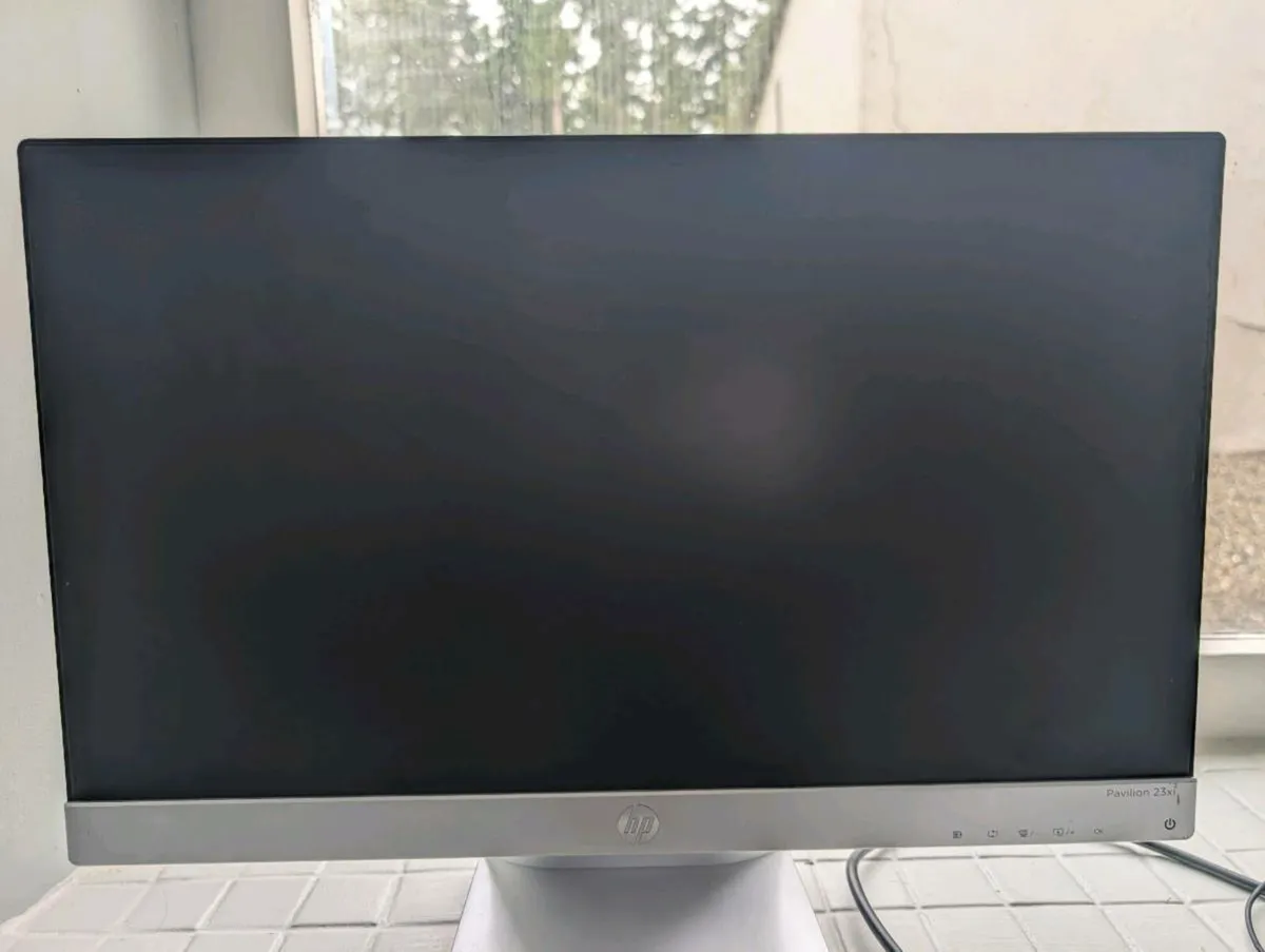 Computer Monitor - Image 1
