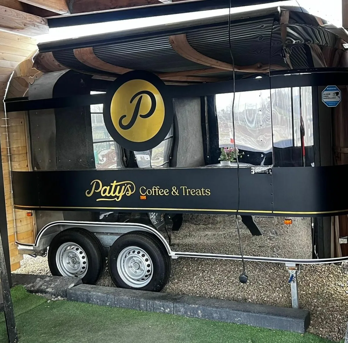 Airstream - Image 1