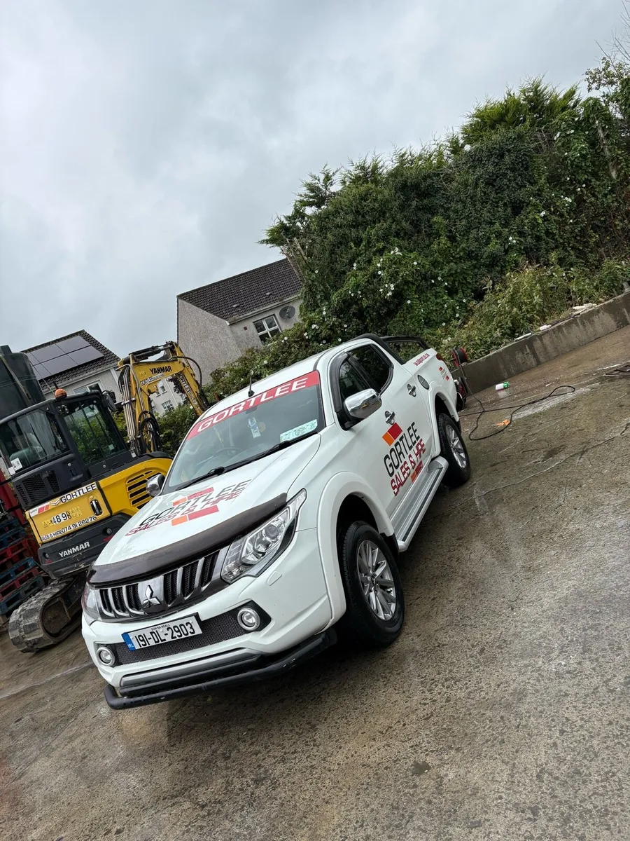 Mitsubishi L200 Barbarian - Image 1