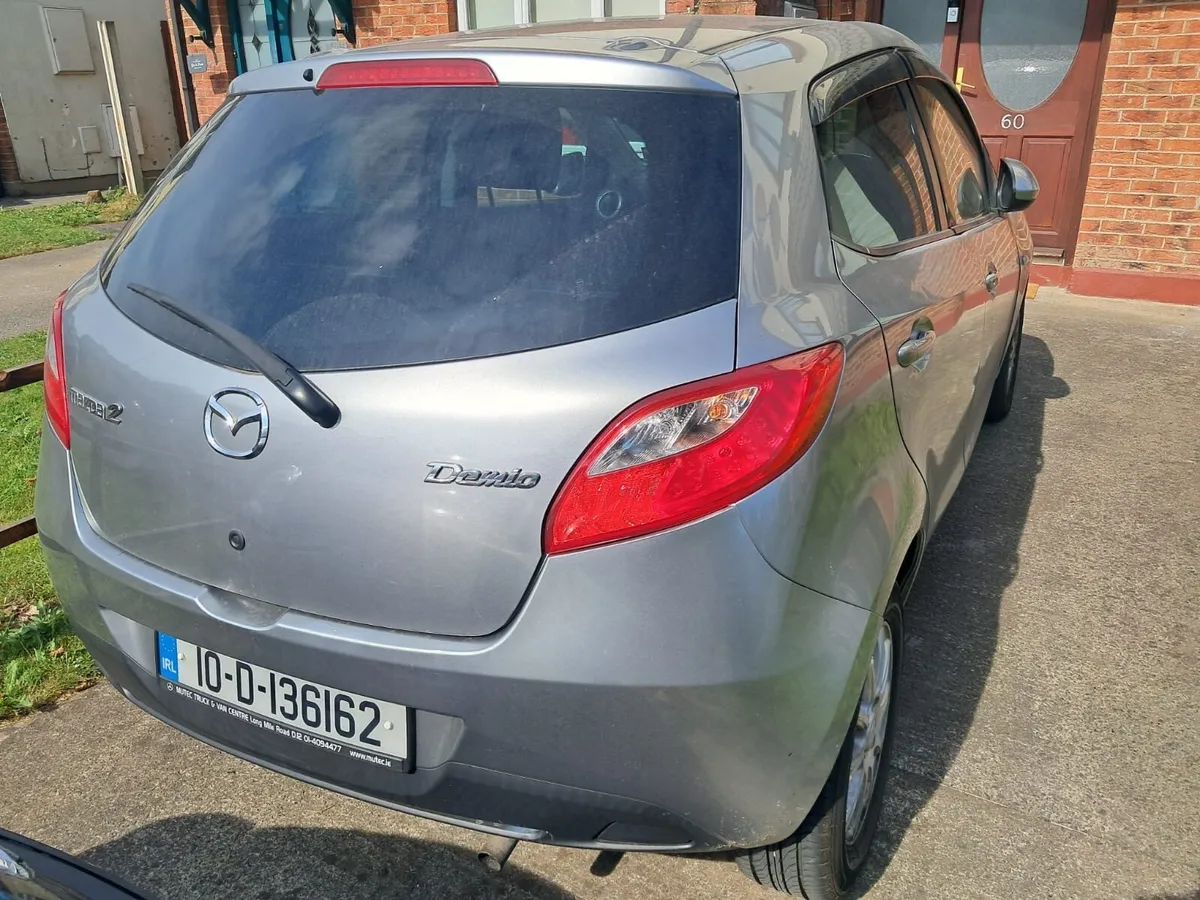 Mazda demio - Image 4