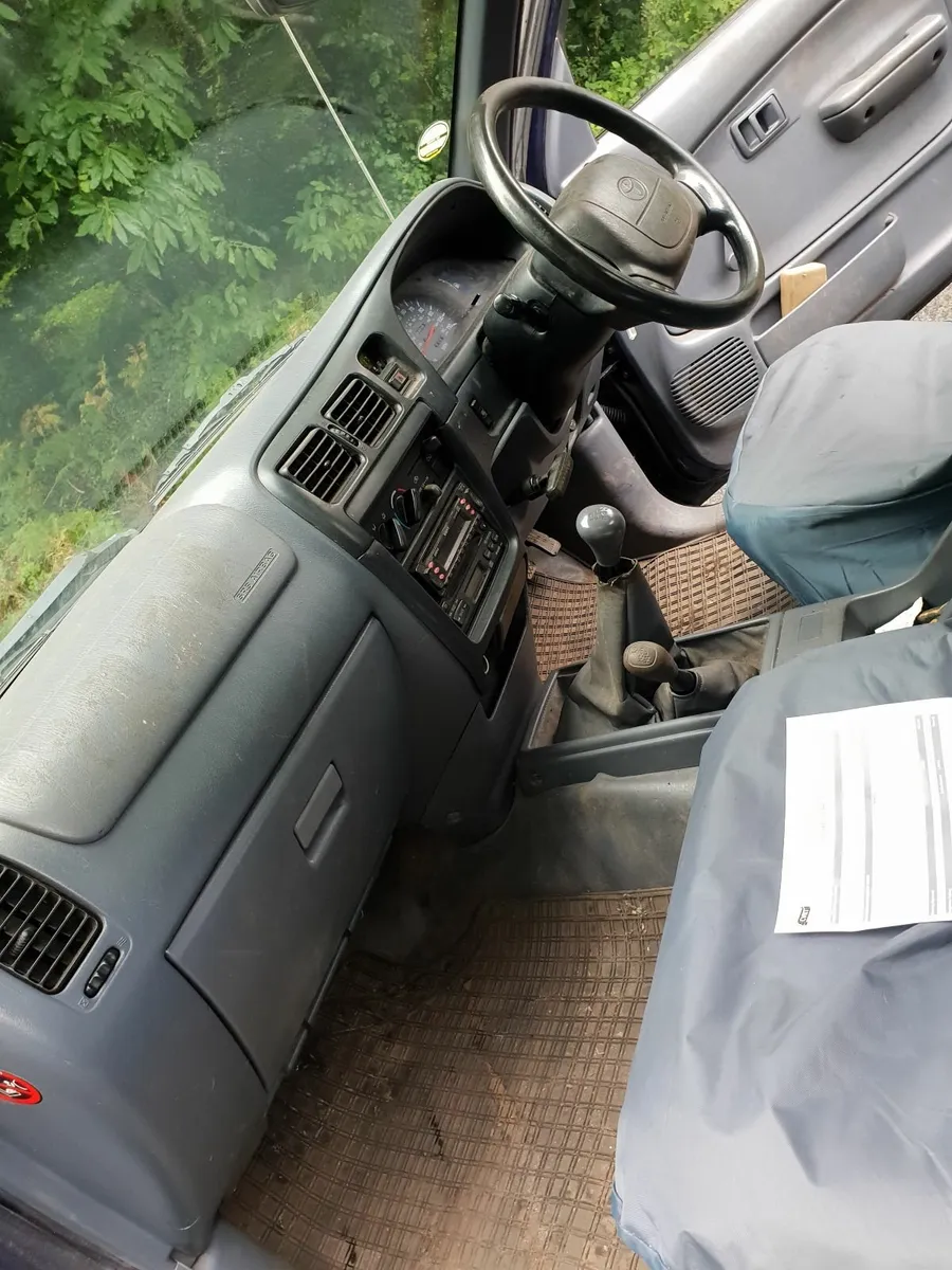 Toyota Other 2001 - Image 2