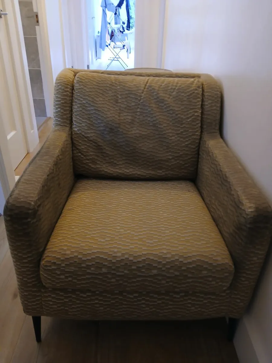 Armchair - Image 1