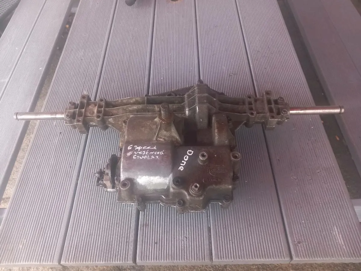 Westwood/Countax manual gearbox for sale - Image 1
