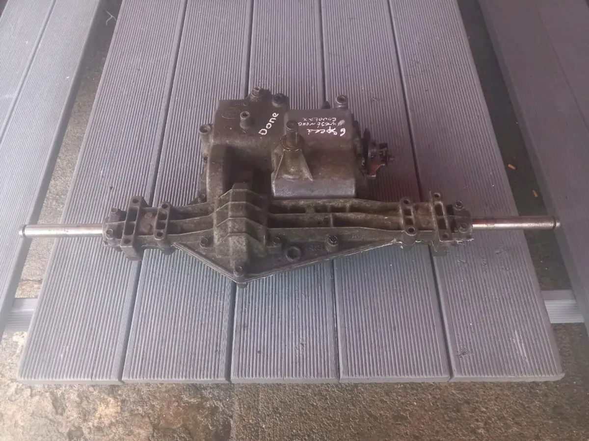 Westwood/Countax manual gearbox for sale - Image 2