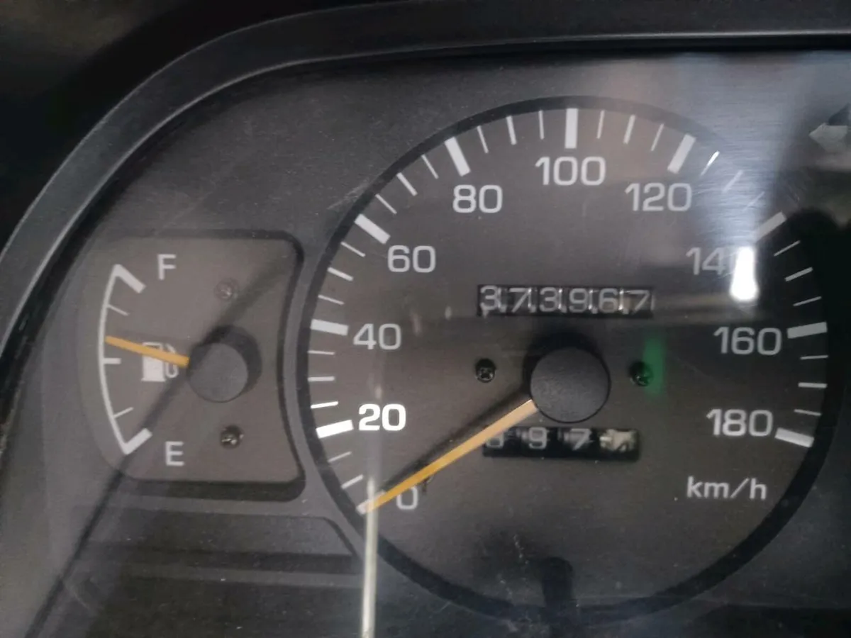 Landcruiser - Image 3