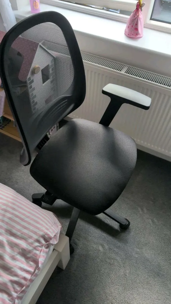 Office chair