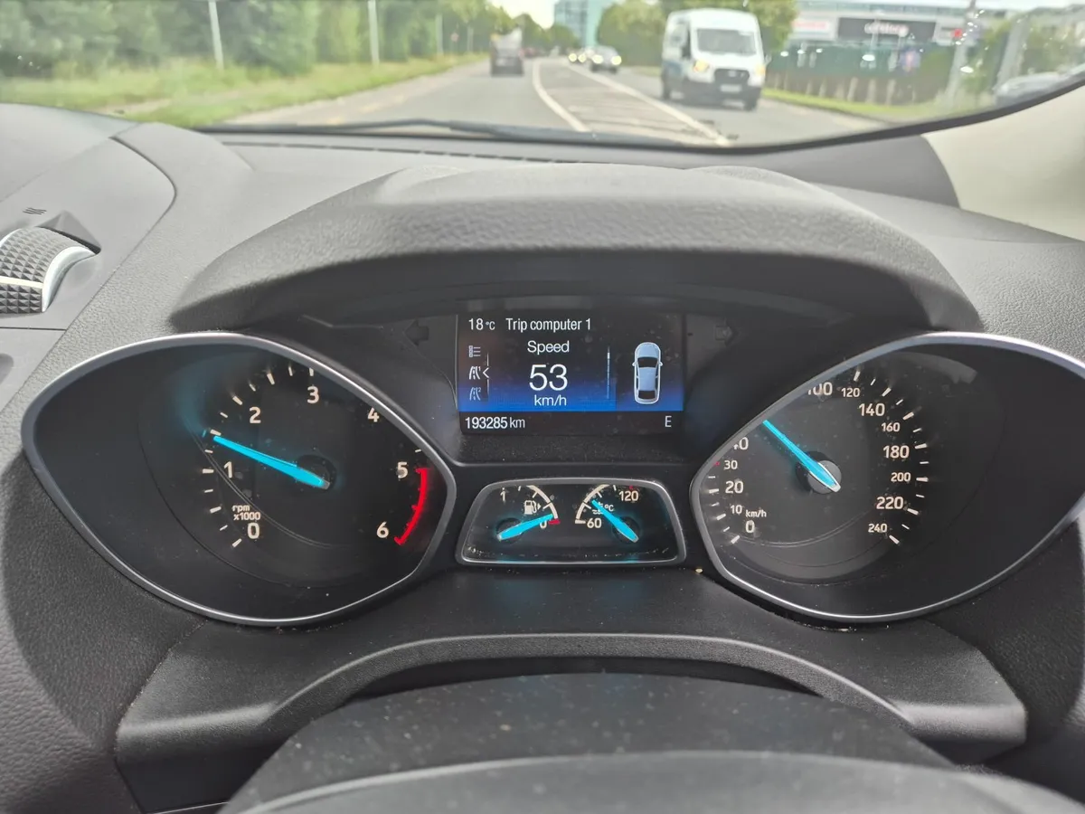 Ford Kuga 2017 - Image 1