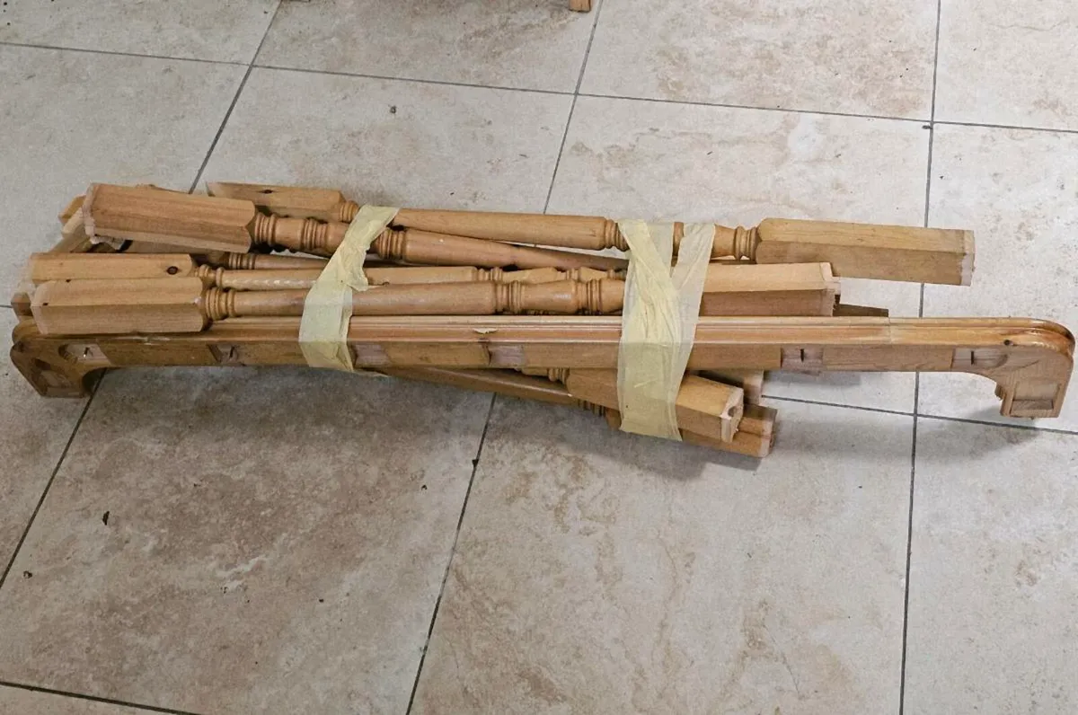 Spindles and wood - Image 1