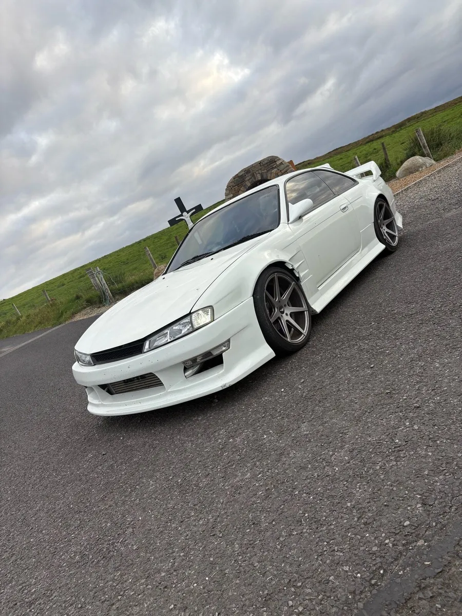 Nissan Silvia s14 - Image 2