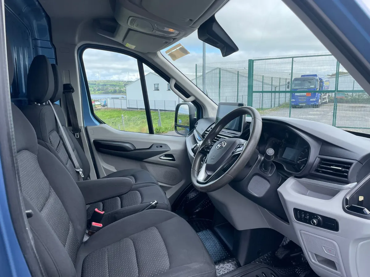 Maxus DELIVER 9 2021 - Image 2