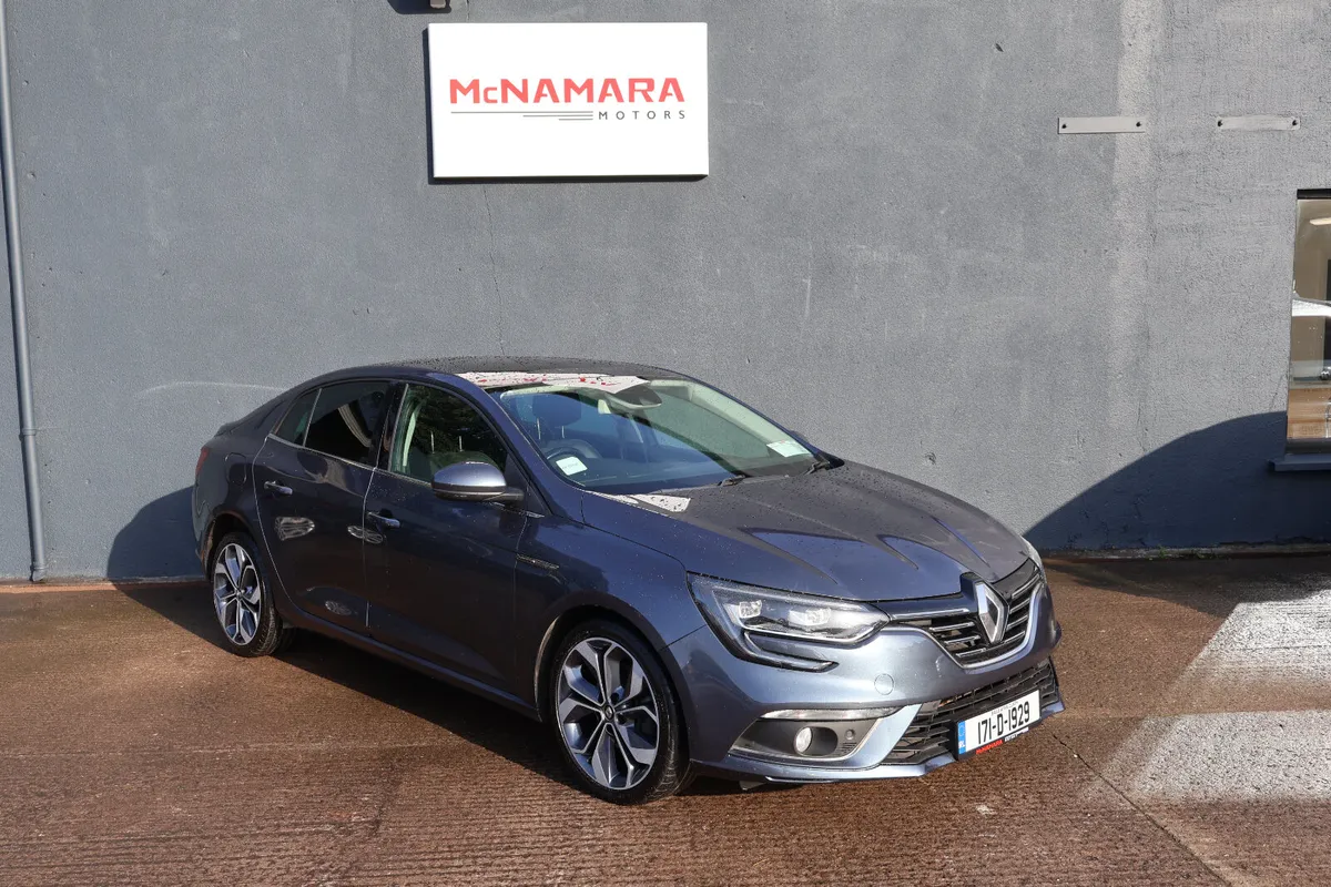 Renault Megane Grande Coupe Signature Huge Spec! - Image 3