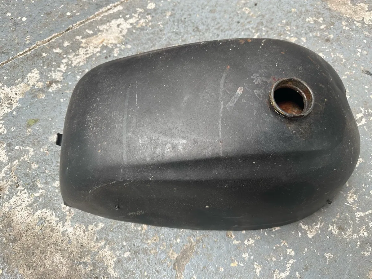 Norton Slimline Tank - Image 1