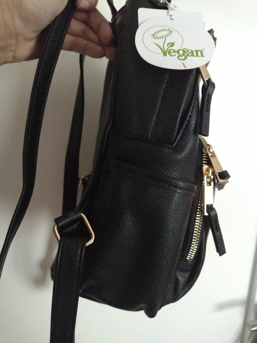 Brand new vegan leather handbag - Image 4