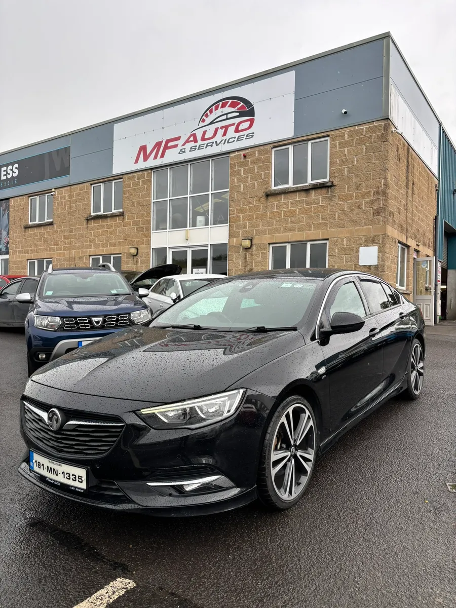 VAUXHALL INSIGNIA SRI 2.0 SPORT - Image 1