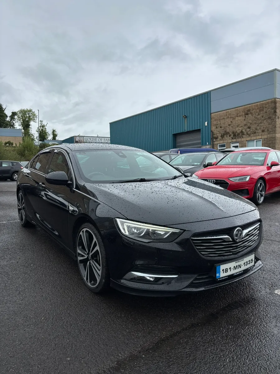 VAUXHALL INSIGNIA SRI 2.0 SPORT - Image 2