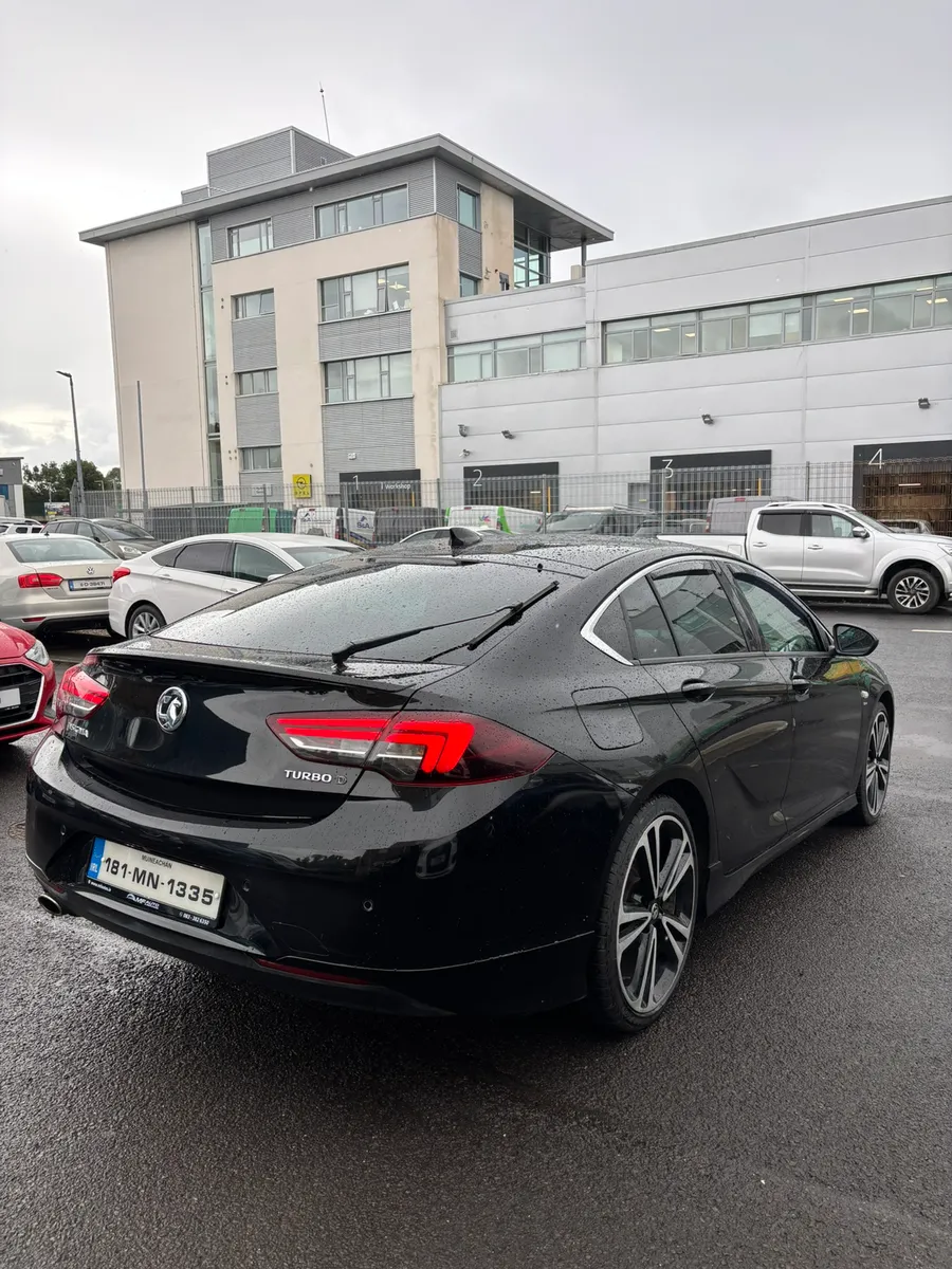 VAUXHALL INSIGNIA SRI 2.0 SPORT - Image 3