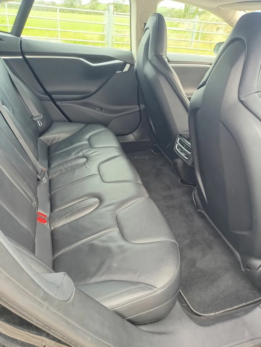 Tesla Model S P85 2014 LHD - Image 3