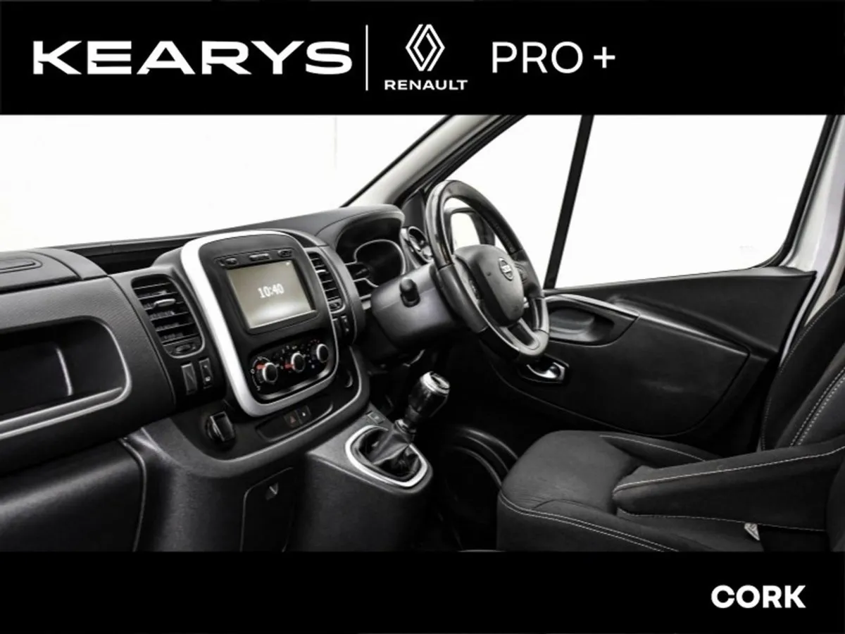 Nissan NV300 LWB 120 SV 4dr  Plus VAT - Image 3