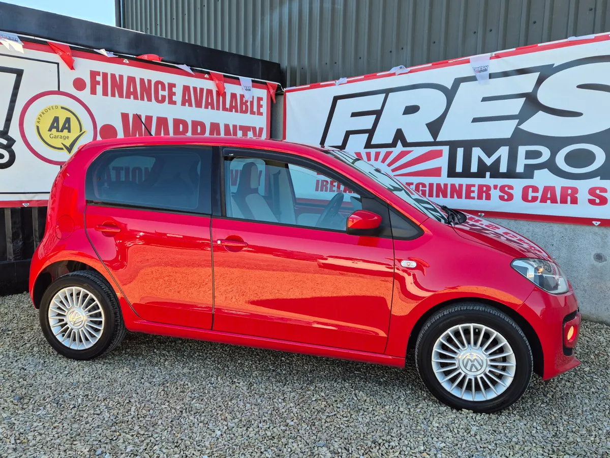 VOLKSWAGEN UP AUTO (88KMS) - Image 3