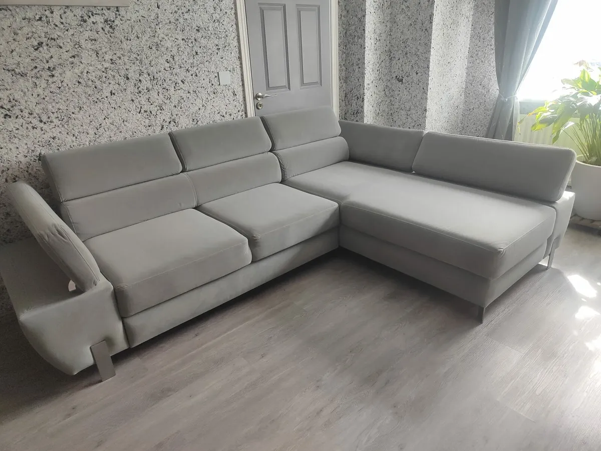 Corner Sofa Bed - Image 1