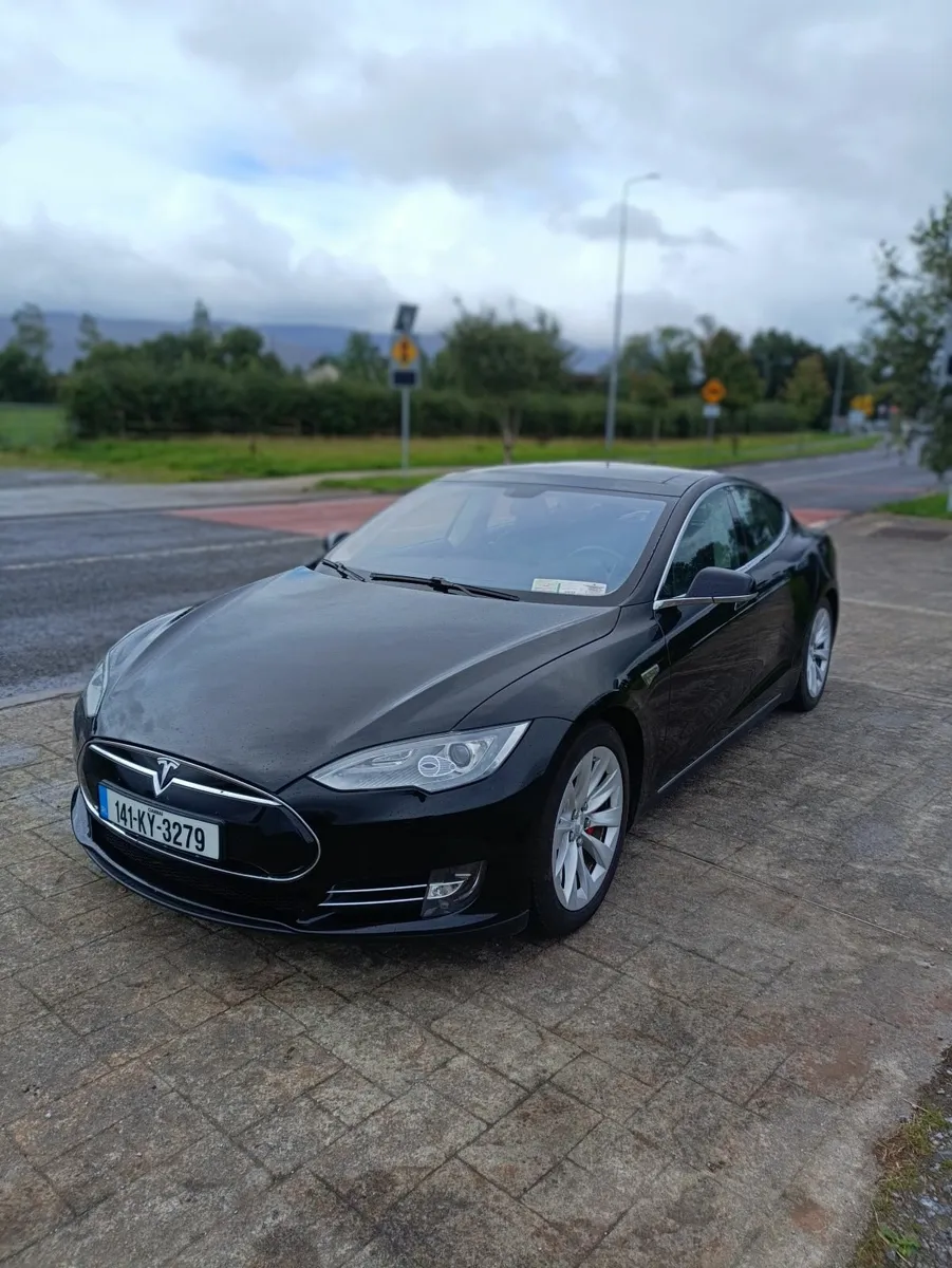 Tesla Model S P85 2014 LHD - Image 1