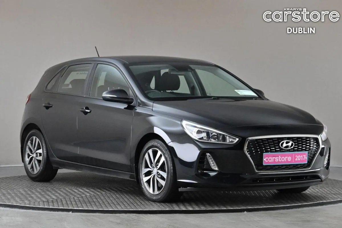 Hyundai i30 1.6d Deluxe 6spd  reverse Cam - Image 1