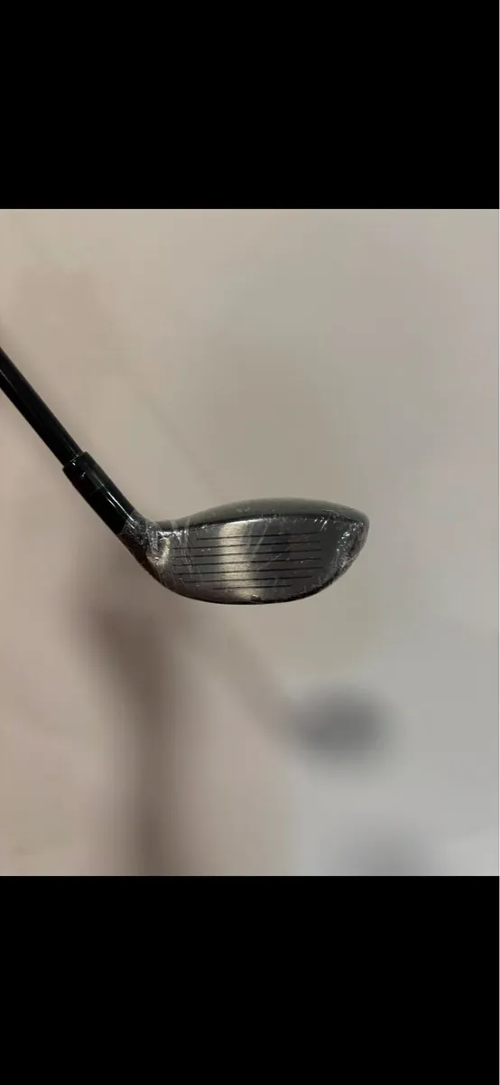 New Left Hand Wilson D9 22deg 4 Hybrid - Image 2