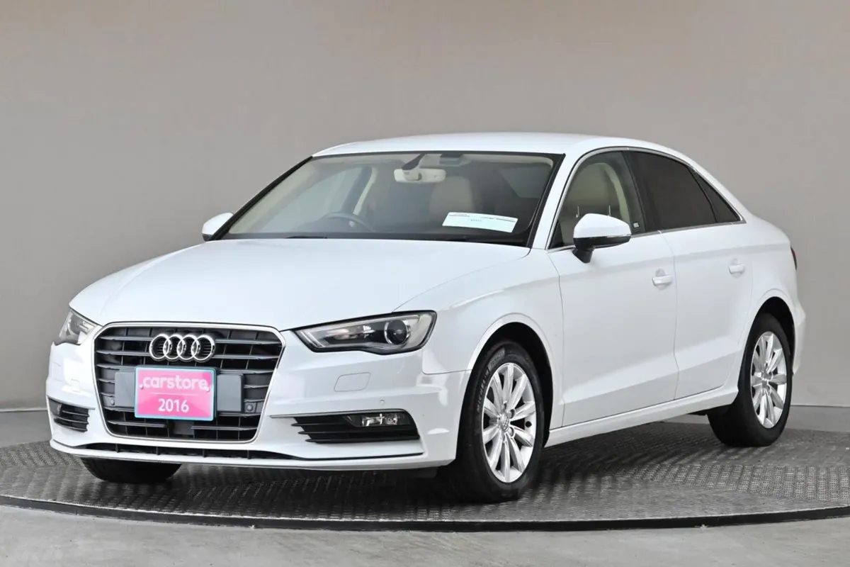 Audi A3 1.4 Tfsi S-tronic 4DR  full Beige Leather - Image 3