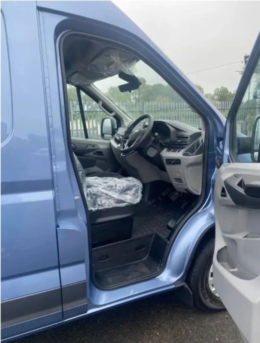 **2025 Maxus Deliver 9 LH FWD** - Image 2