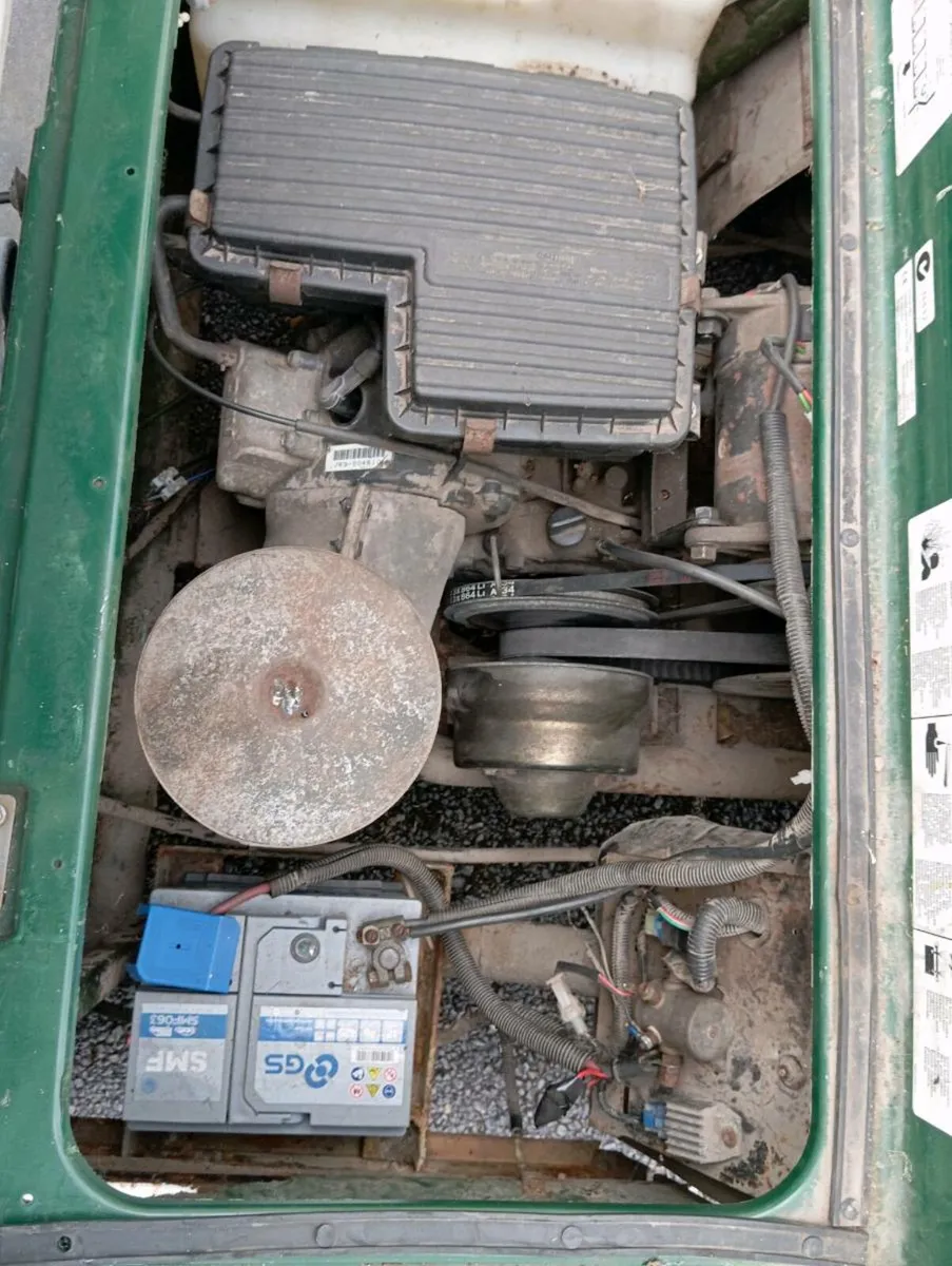 Golf buggy - Image 3
