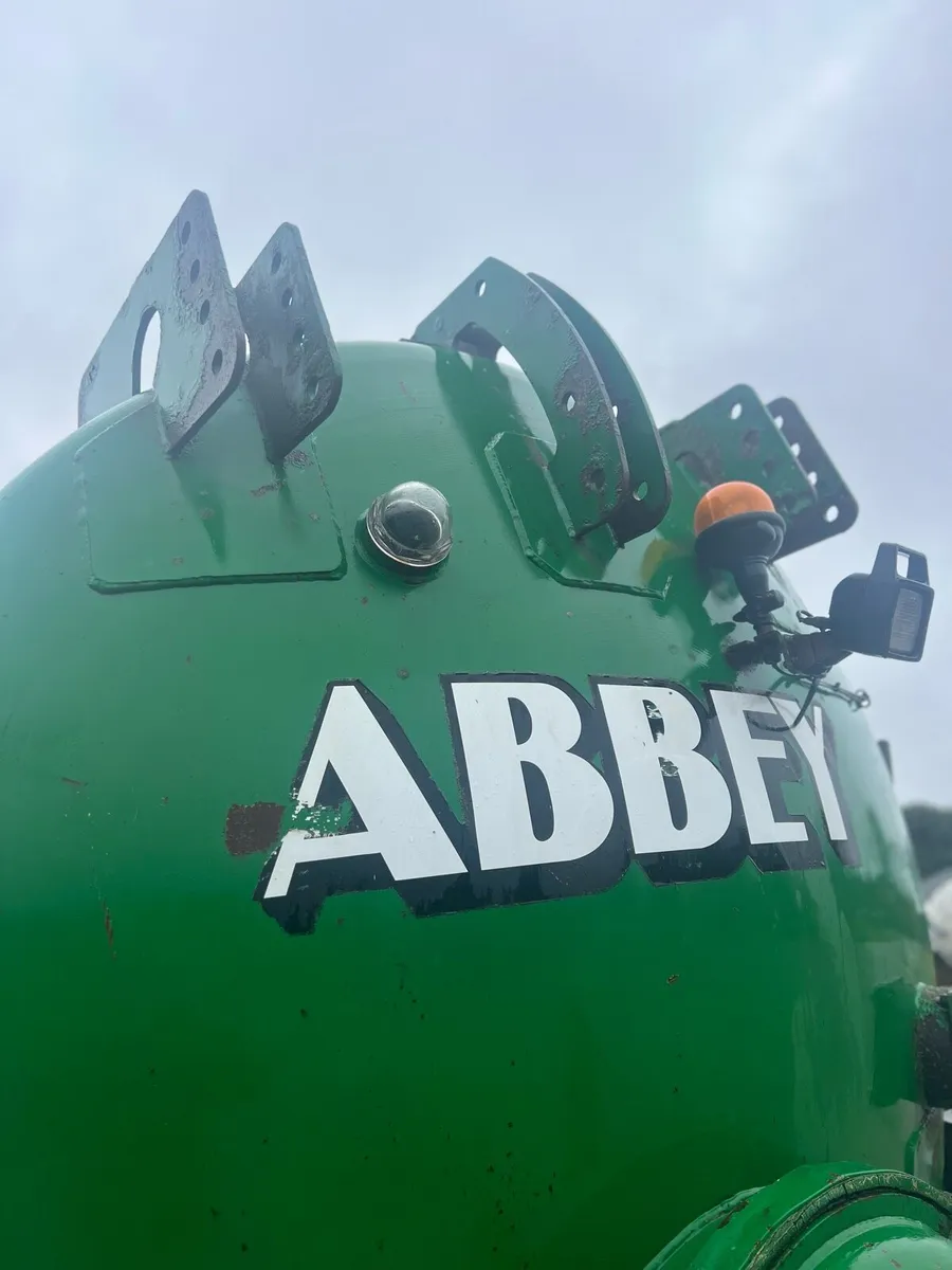 Abbey 2250Gal Tanker - Image 4