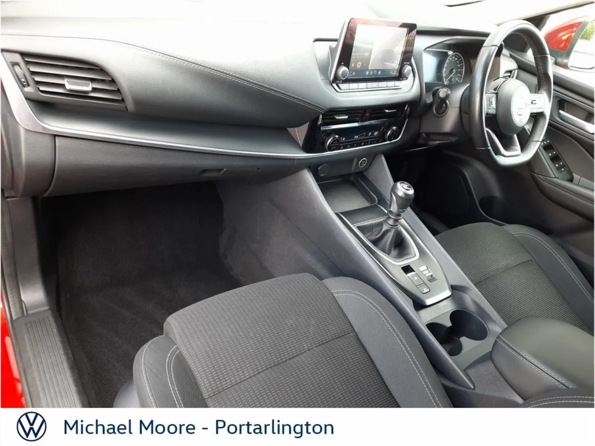 Nissan QASHQAI 1.3 PET Mild Hybrid SV - Image 4