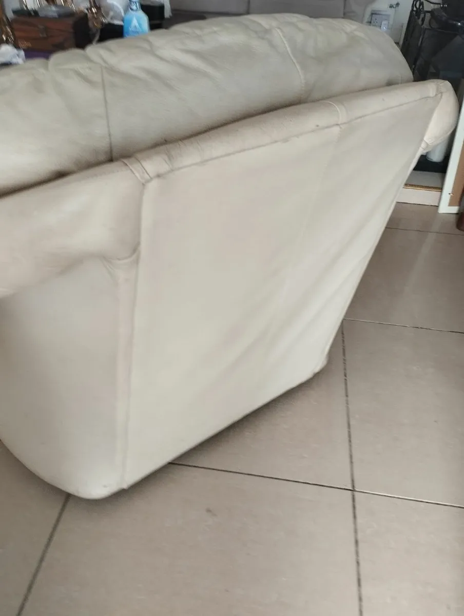 Armchair recliner - Image 3