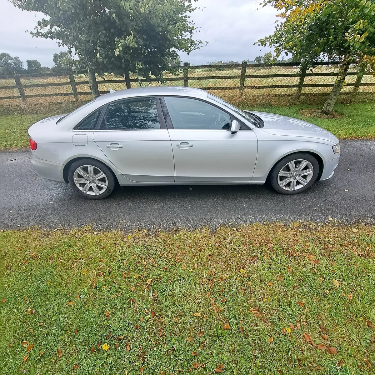 Audi A4 2010 - Image 3