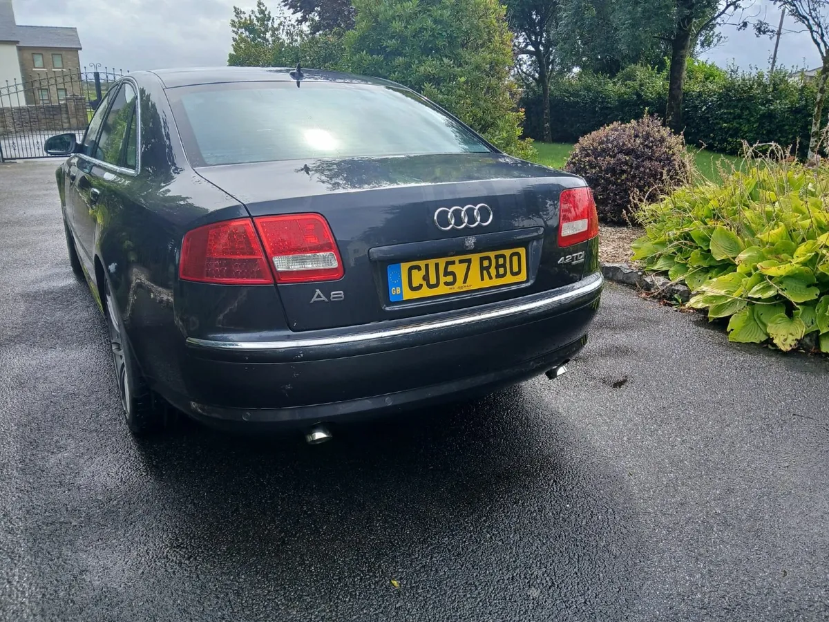 car - Image 4