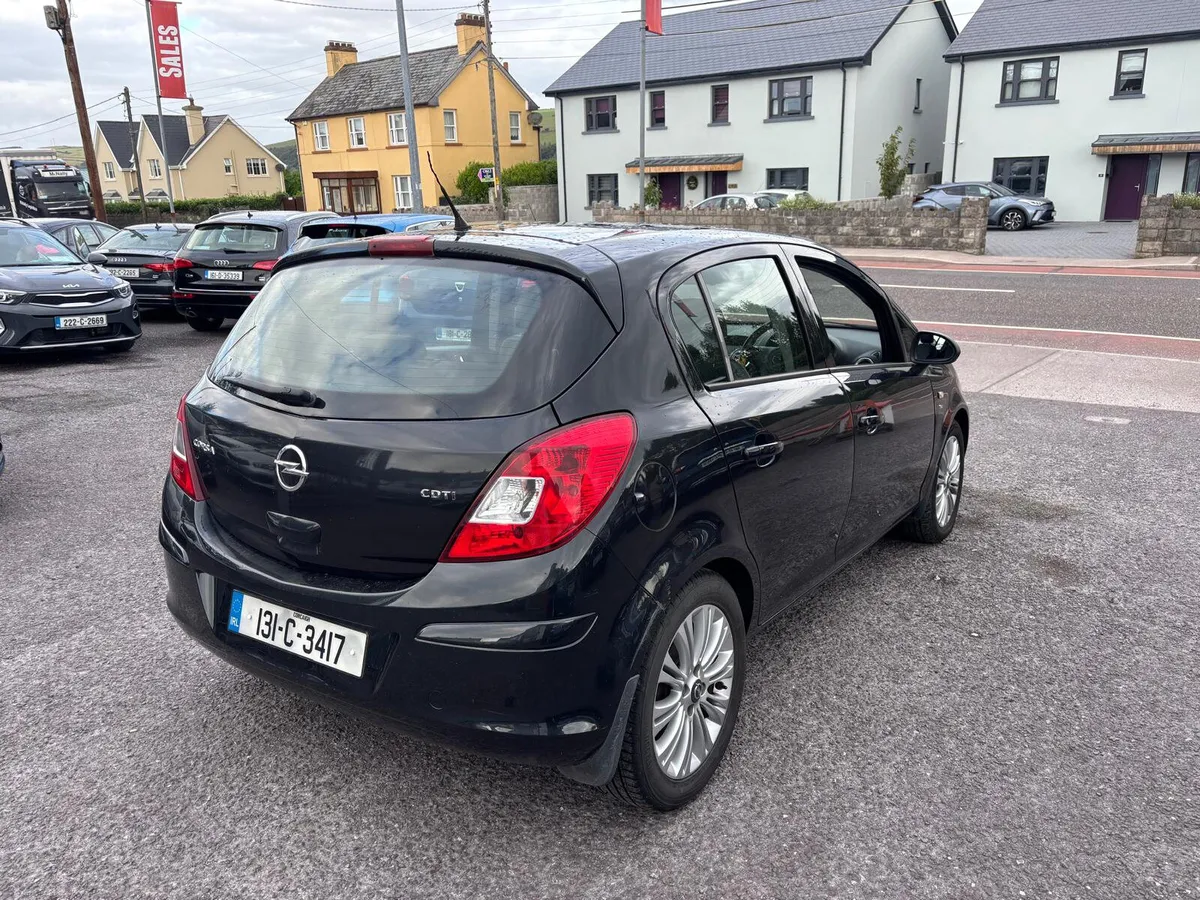 Opel Corsa 2013  1.3  DIESEL   IDEAL  STARTER  CAR - Image 3
