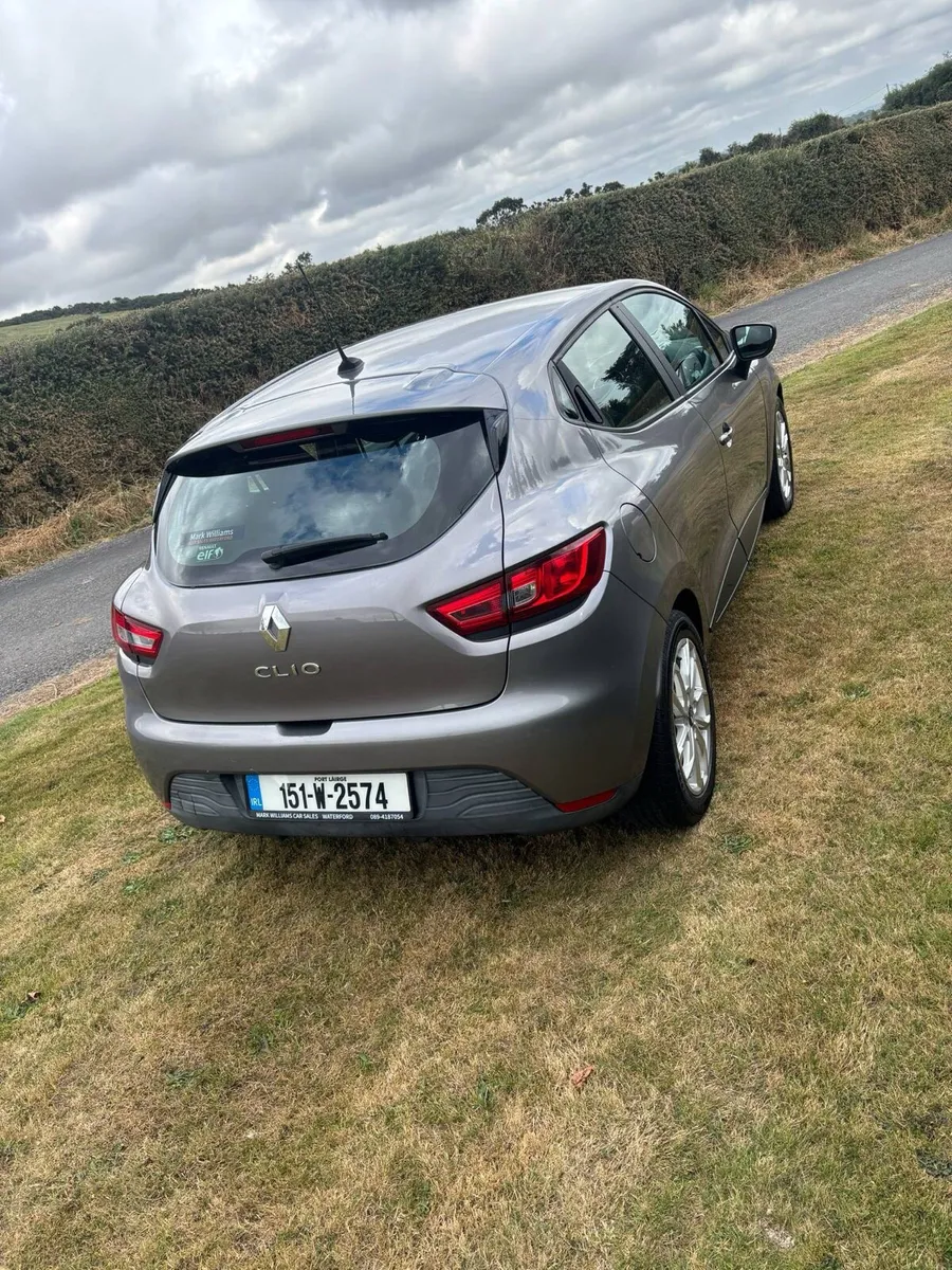 151 Renault Clio 1.1 NCT 10/26! - Image 3