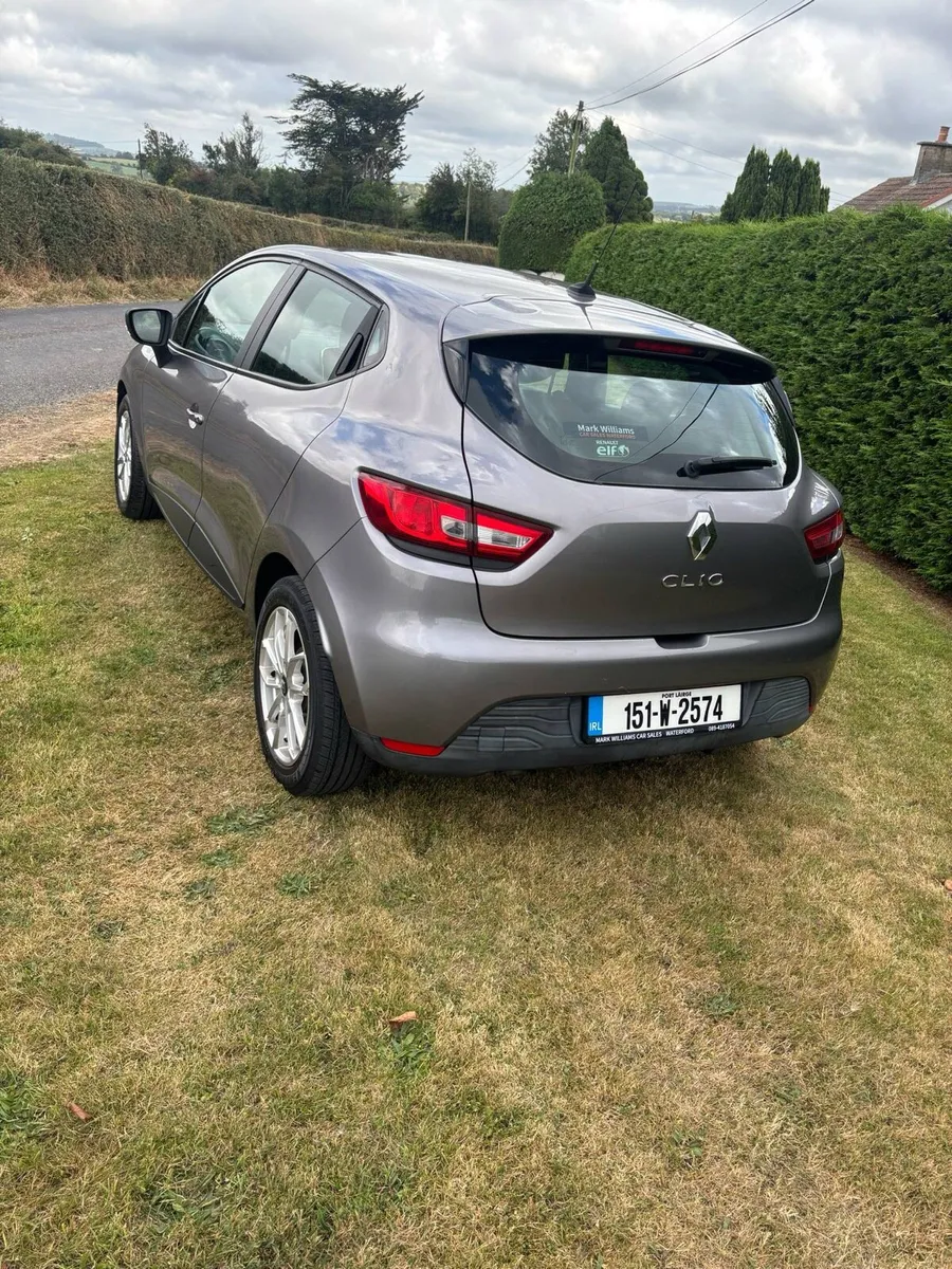 151 Renault Clio 1.1 NCT 10/26! - Image 4