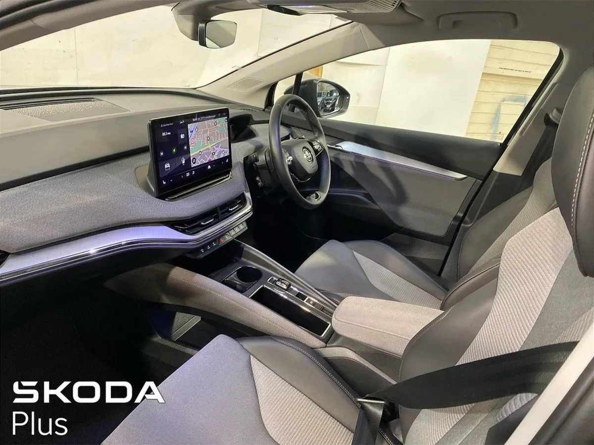 Skoda Enyaq 60  high Spec - Image 4