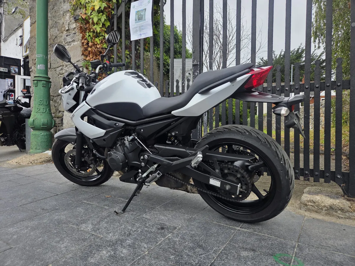 2014 YAMAHA XJ6N MOTO4U - Image 4
