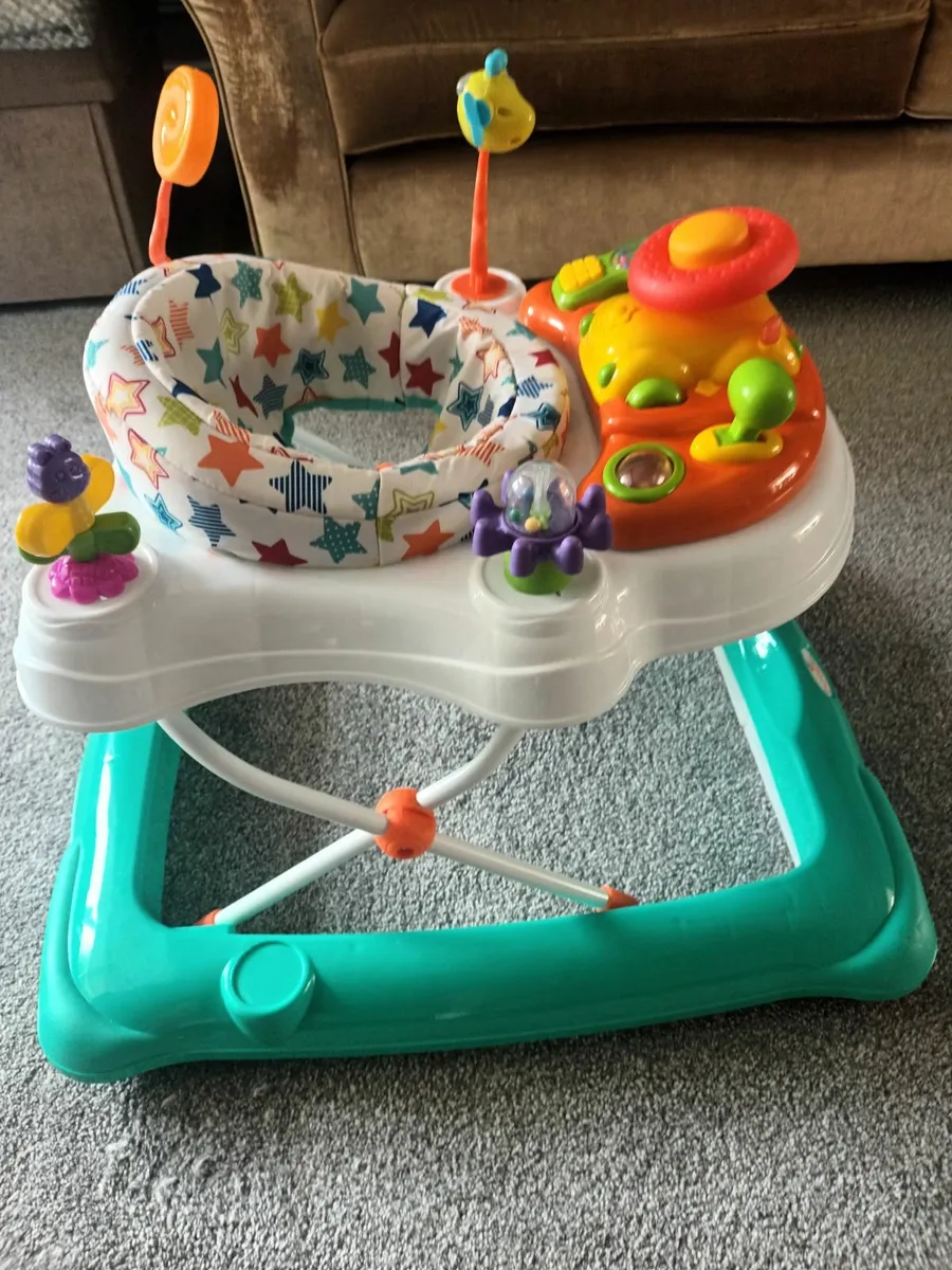 Baby walker - Image 1